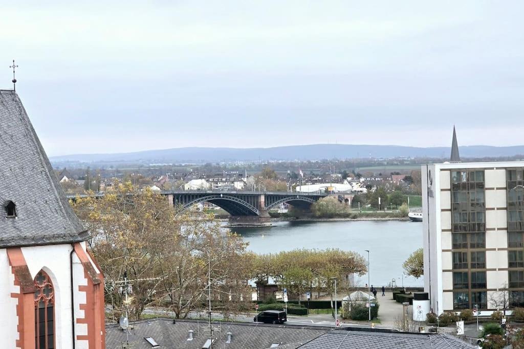 Apartment Lage Mit Rheinblick